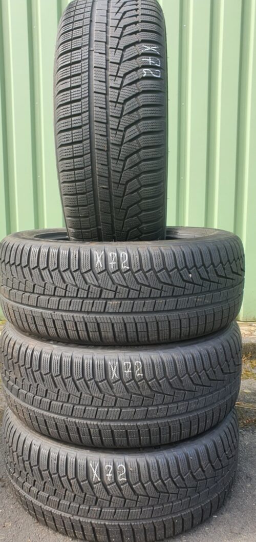 2x Winterreifen Hankook HRS Winteri*cept evo2 225/55 R17 97V Dot3721 6-6,5mm X72 – Bild 1