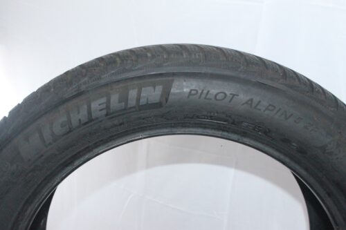 2x Winterreifen Michelin Alpin 5 ZP (RSC) SUV X 245/50 R19 105V Dot5023 7mm B344 – Bild 4