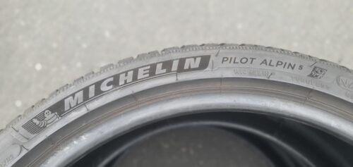 2x Winterreifen Michelin Pilot Alpin 5 NAO X 245/35 R20 95V Dot3518 6-7mm B101 – Bild 5
