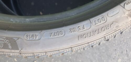 2x Winterreifen Michelin Pilot Alpin 5 NAO X 295/30 R21 102V Dot4918 6,5mm B76 – Bild 6