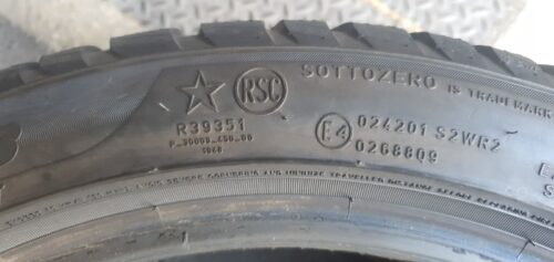 2x Winterreifen Pirelli Sottozero 3 (RSC) 225/45 R18 95H Dot2820 4,5-5mm B56 – Bild 7