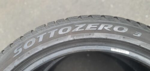 2x Winterreifen Pirelli Sottozero 3 (RSC) 225/45 R19 96V Dot2720 5,5-6,5mm B100 – Bild 5