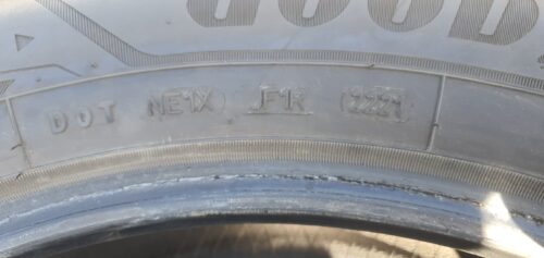 2x Winter Goodyear UltraGrip Perfomance+ 255/50 R21 109H Dot2221 4,5-5mm B142 – Bild 8