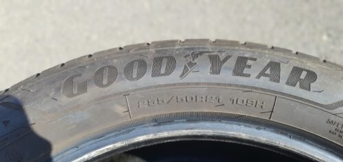 2x Winter Goodyear UltraGrip Performance + 255/50 R21 109H Dot3821 4-4,5mm B138 – Bild 4