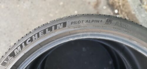 2x Winterreifen Michelin Pilot Alpin 5 NAO X 295/30 R21 102V Dot2518 6mm B78 – Bild 4