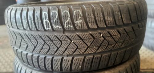2x Winterreifen Pirelli Sottozero 3 (RSC) 225/45 R18 95H Dot3020 5,5-6mm B227 – Bild 3